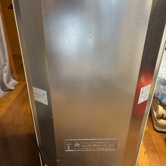 古いけどオシャレな無印良品の冷凍冷蔵庫の画像