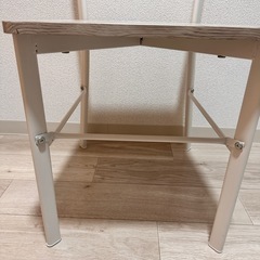 椅子　チェア　ホワイト系　美品の画像