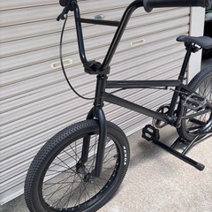 美品 BMX 20インチ マットブラック 初心者向け  の画像