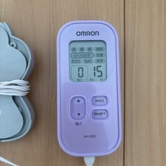 オムロン　低周波治療器　OMRONの画像