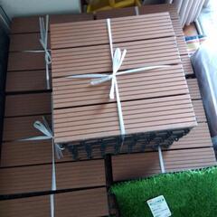 ウッドパネル ジョイントパネル 人工芝1枚 敷石の画像