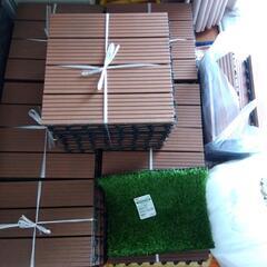 ウッドパネル ジョイントパネル 人工芝1枚 敷石の画像