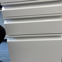 オフィスサイドワゴン 3段 シリンダー鍵付きの画像
