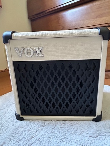 アンプ　MINI5 Rhythm