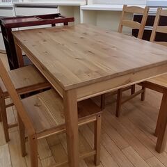 ★リユースのサカイつくば店★TK6013 IKEA ダイニングテーブルセット ブラウン H74×D74×W118 クリーニング済みの画像