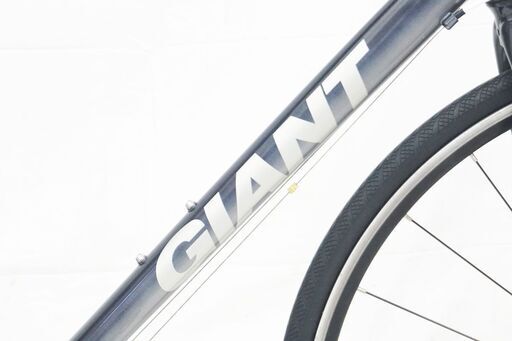 GIANT 「ジャイアント」 ESCAPE R3 2017年モデル クロスバイク