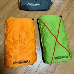 キャンプ用まくらひとつの画像