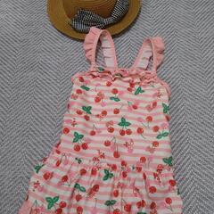 麦わら帽子と水着120の画像