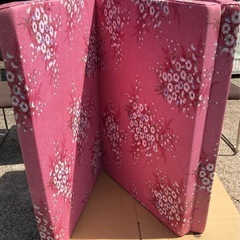 三つ折りマットレス2客お譲りしますの画像