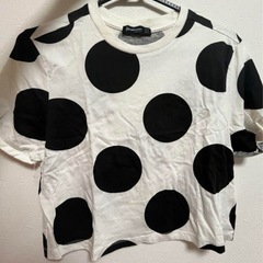 ニット2枚　Tシャツ2枚　ワンピ1枚の画像