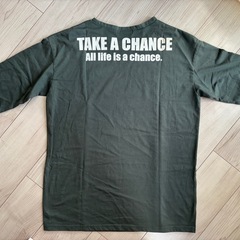 ダークグリーン 長袖Tシャツ メッセージプリントの画像