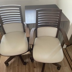 ダイニングテーブル+椅子回転式付きの画像