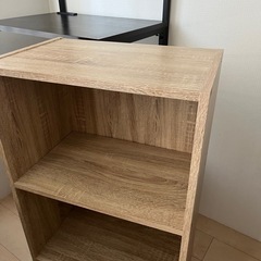 LOWYAソファ　キッチンボード　ベッドフレームなどの画像