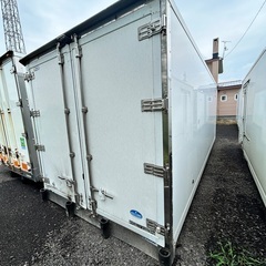 Y21. 4トン保冷コンテナ 幅250ｃｍ長さ621ｃｍ高さ236ｍ コンテナ 物置 倉庫 格安運送　江別市発の画像