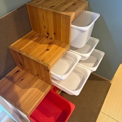 IKEA トロファスト 階段状 おもちゃ箱の画像