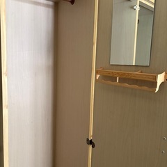洋服かけタンス‼️鏡付き🪞の画像