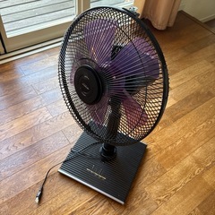 デザイン扇風機　ブラック　おしゃれの画像