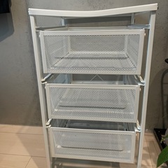 引き出し棚の画像