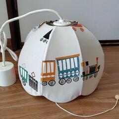 子供部屋　ランプシェードの画像