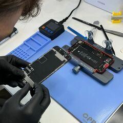 オープニング募集　買取専門店スタッフ／知識ゼロでも安心♪ブランド品などの買取スタッフ◎正社員の画像