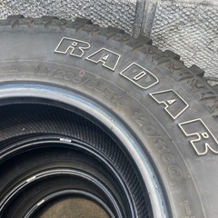 MTタイヤ　235/85R16の画像