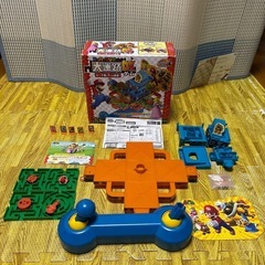 付属品揃ってます！！エポック社 スーパーマリオ 大迷路ゲームDX ピーチ姫と5つの迷宮！ の画像