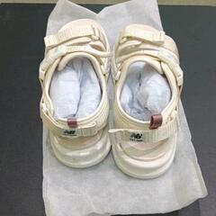 0728-138 ニューバランス　サンダル　多少汚れありの画像
