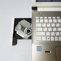i7＆16GB＆SSD256GBの高性能で希少カラー人気ゴールドのノートパソコン（151）の画像