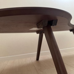 【本日限定格安】
LOWYAローテーブルの画像