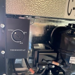 綺麗　小型冷蔵庫　JF033HM01の画像