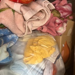 衣類、布団類大量　無料！　早い者勝ちの画像