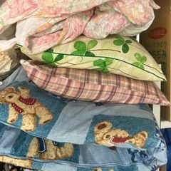 衣類、布団類大量　無料！　早い者勝ちの画像
