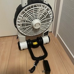 マキタ 充電式ファン 扇風機 14.4/18Vバッテリー用、ACアダプター付き！の画像