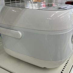 ★リユースのサカイ千葉中央店★ TOSHIBA 炊飯器  21年製 動作確認／クリーニング済み TC3981の画像