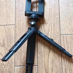 スマホ三脚の画像