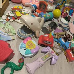 おもちゃセット　知育玩具　うさぎ着せ替え　ラジコンの画像