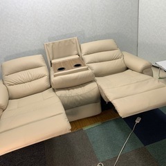 ニトリ　N-BELIVA 電動ソファの画像