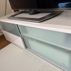 テレビ　SHARP　45インチ　テレビボードセットの画像