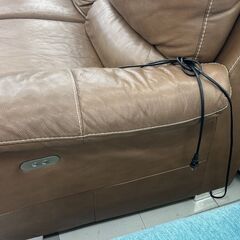 ★リユースのサカイ千葉中央店★期間限定割引有  電動ソファー ブラウン H93×D98×W200 クリーニング済み TC3985の画像