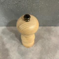 高級　ペッパーorソルト入れの画像