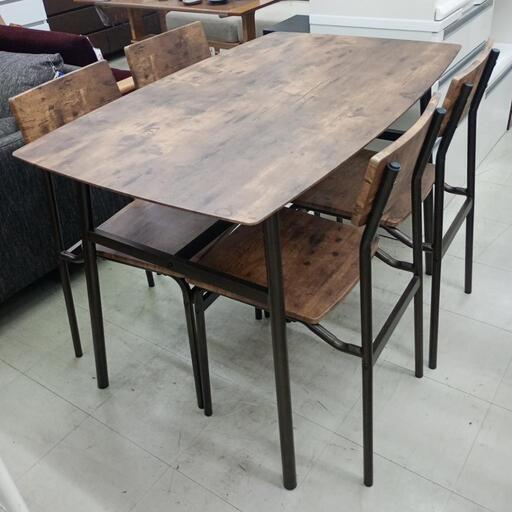 ヴィンテージ風ダイニングセット