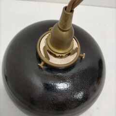 ヴィンテージ風 吊り下げライト 陶器調シェード　黒　 照明器具　250728-13Yの画像