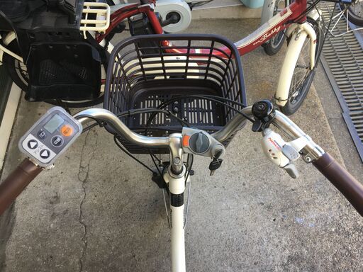 地域限定送料無料　ビビライフ　16AH　三輪車　2024年　白　神戸　電動自転車 地域限定送料無料パナソニックビビライフ16AH三輪車2024年白パス