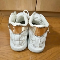 レディーススニーカー24cmの画像