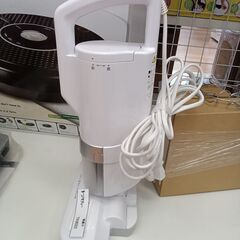 ★リユースのサカイつくば店★TK6022 アイリスオーヤマ 布団クリーナー IC-FAC2  24年製 動作確認／クリーニング済み　【リユースのサカイつくば店】 の画像