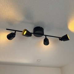 シーリングライト　4灯　IKEAの画像