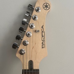 YAMAHA PACIFICA 112Vエレキギターの画像
