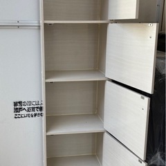 収納BOX扉付きの画像