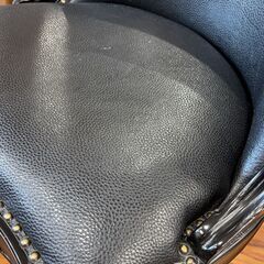 家具　椅子　アンティーク調　黒　本革　猫足　おしゃれの画像