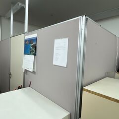 ハイタイプ　パーテーション　事務所　商談部屋や倉庫・休憩所としての画像